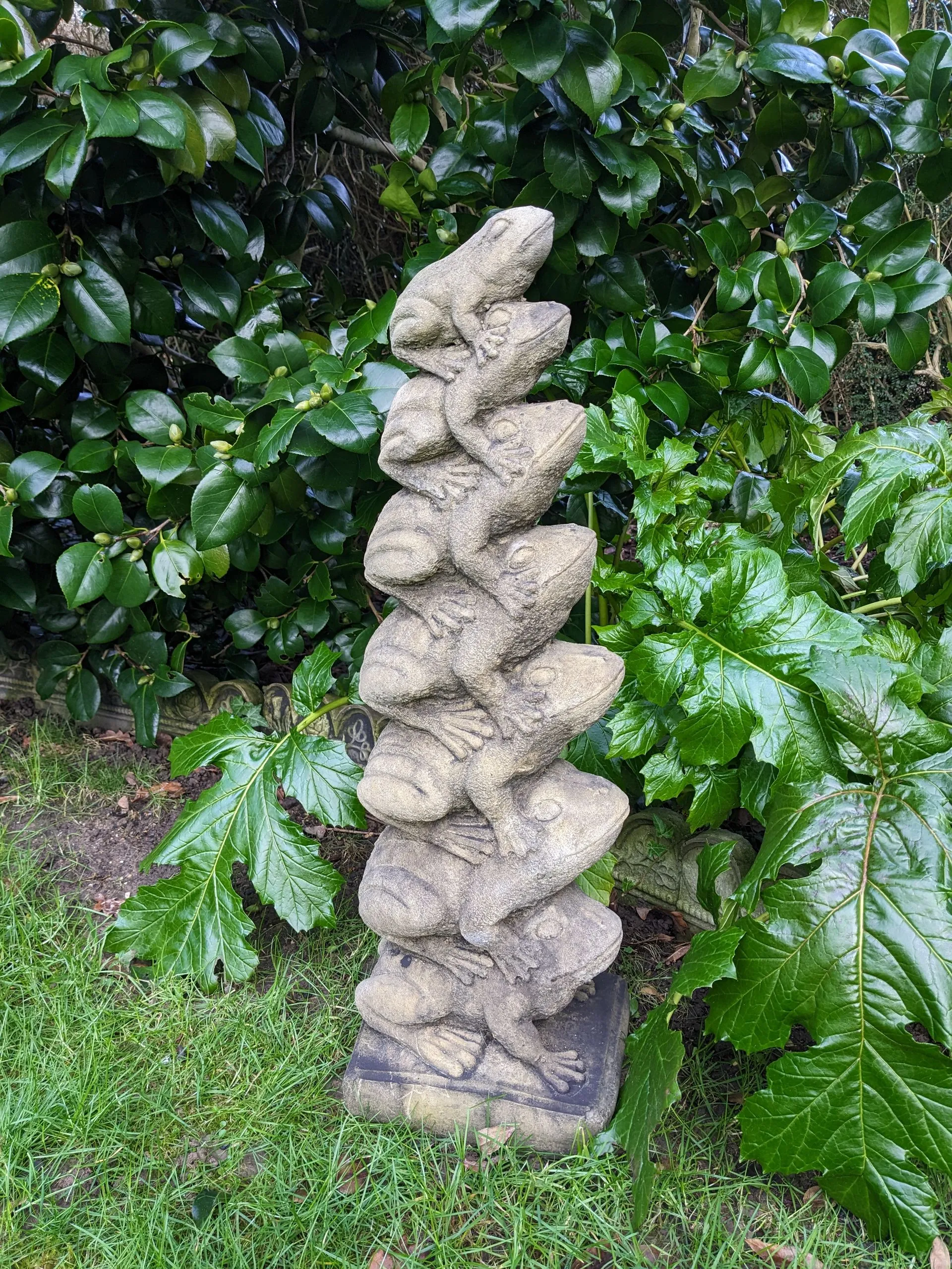 Frog Chorus - Stone Garden Ornament